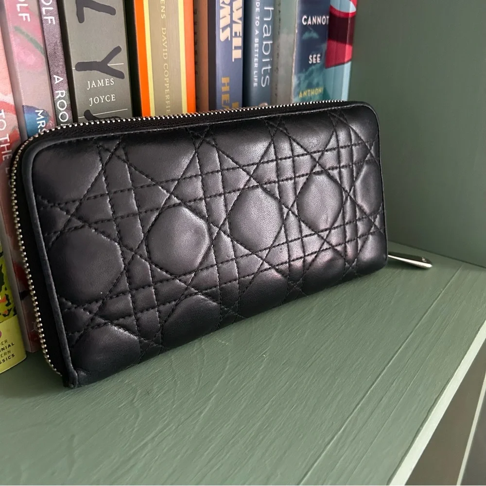 Lady Dior Voyageur Wallet Black - Picture 2 of 11